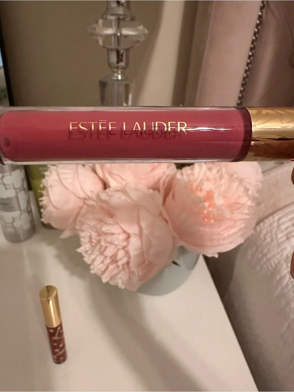 Estee Lauder Red Lipsticks & Gold-Trim Eyeshadow Palettes - amazing bundle !!!!